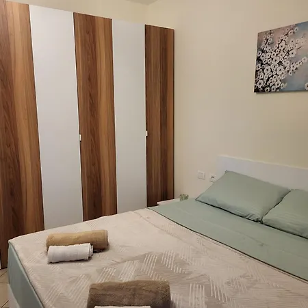 Apartament Ina's Tirana